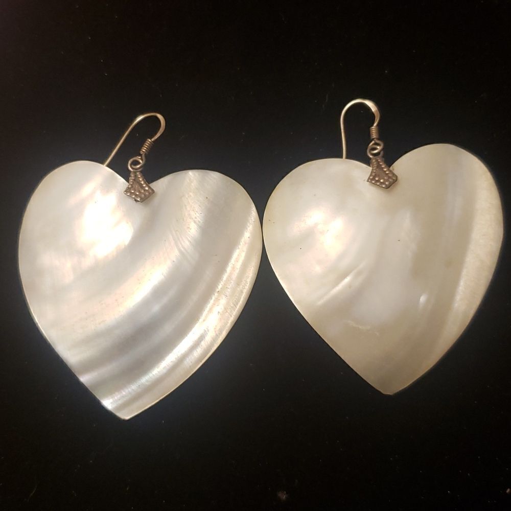 Pearlescent Shell Heart Earrings